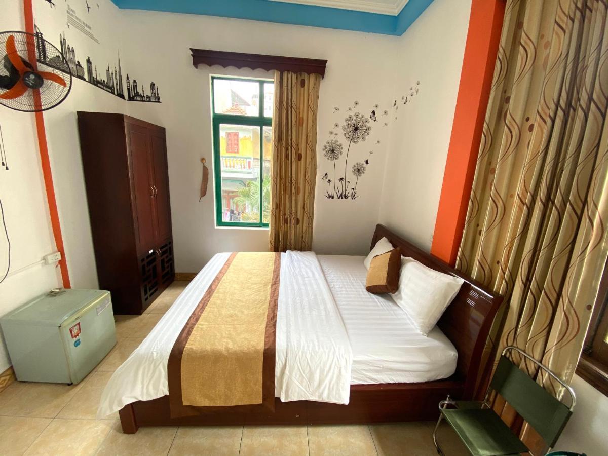 Alex Ha Long Hotel Exterior photo