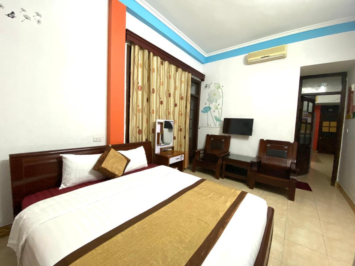 Alex Ha Long Hotel Exterior photo