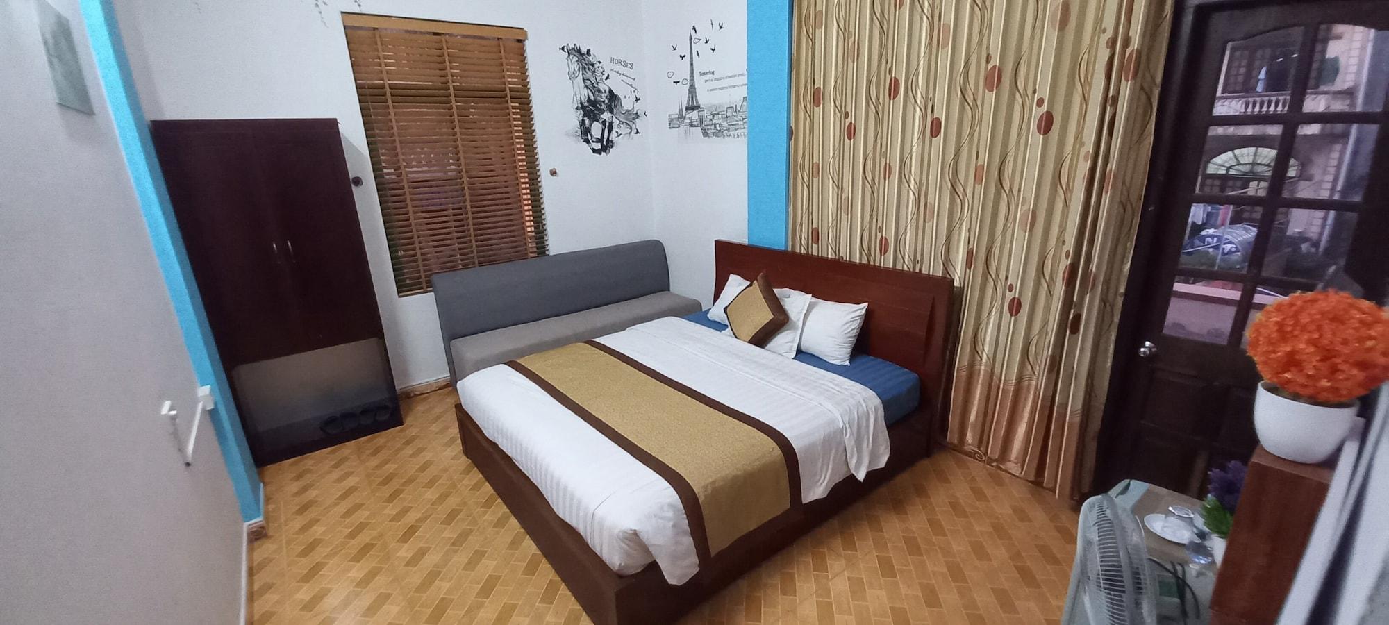 Alex Ha Long Hotel Exterior photo